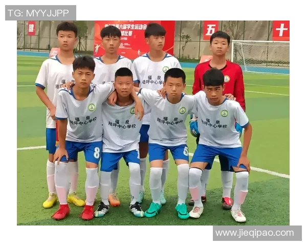 重庆足球队个人能力提升的热议与未来发展探讨